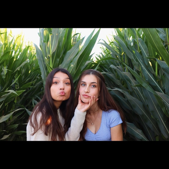 Meet your Posher, Stoli - Picture 1 of 1